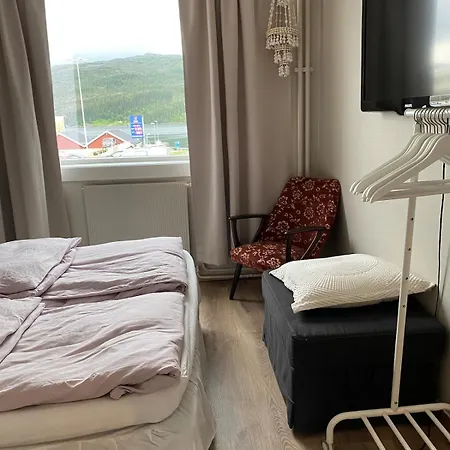 Apartment Hemnesberget- Sorlandsvegen 15 B *